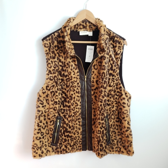 Chicos Faux Fur Leopard Print Vest NWT - Picture 2 of 12
